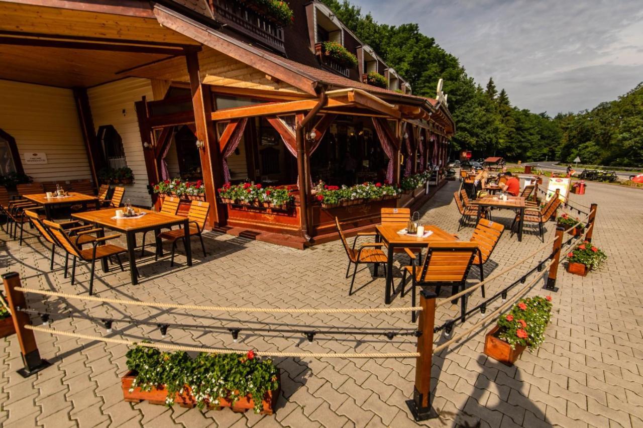 Restaurant Lyra Pensión *
